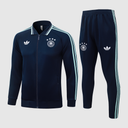 Trainingsanzug mit durchgehendem Zip 26/27