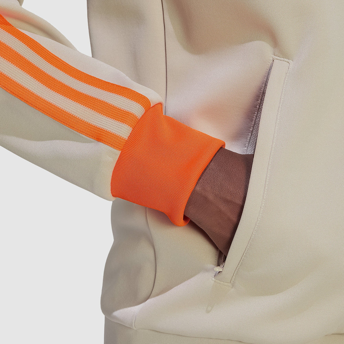 Jacket 26/27 - Detail 4