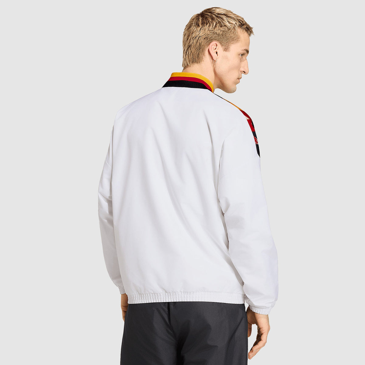 Retro Windbreaker 1994 - Back