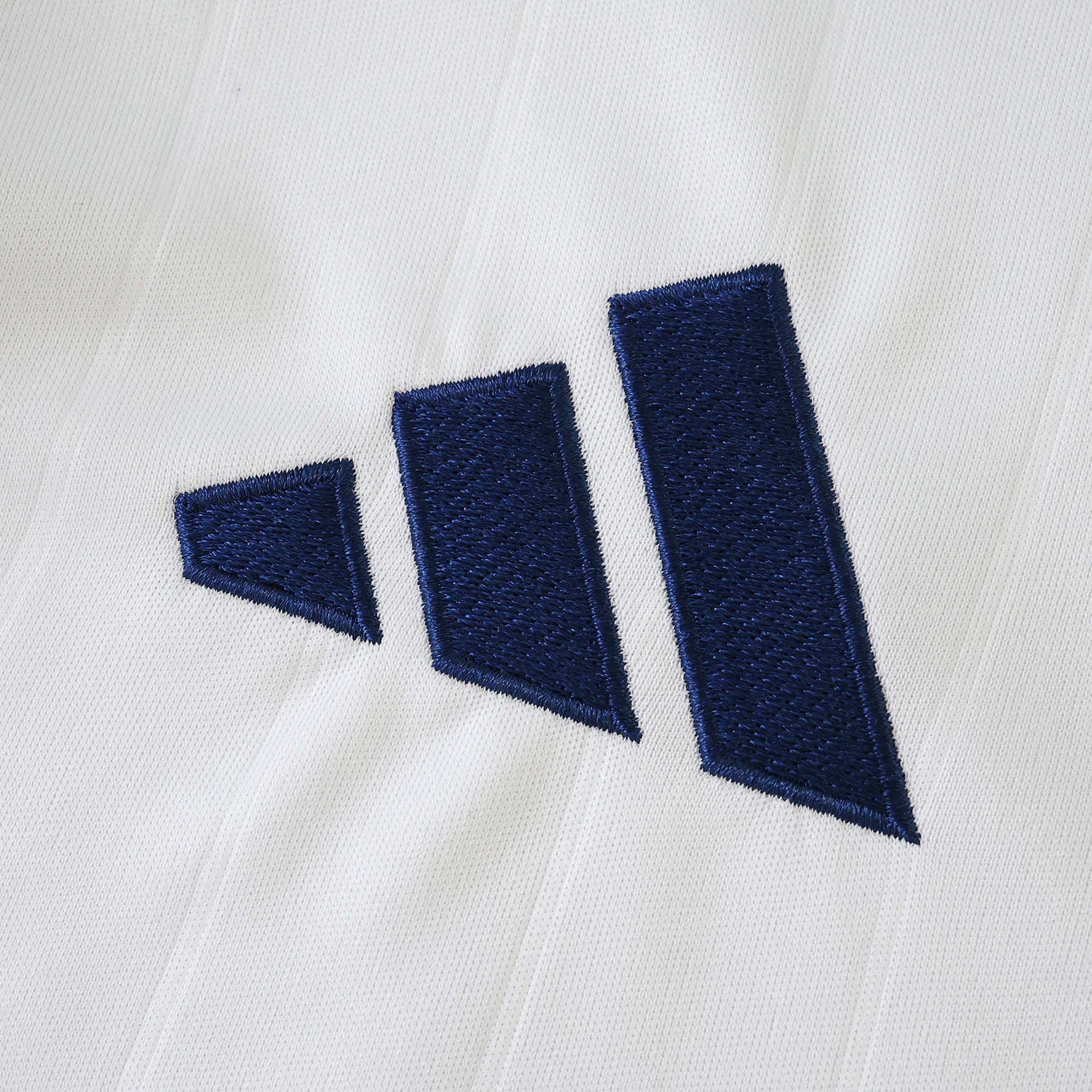 Al-Alami 25/26 Away Shirt - View 4
