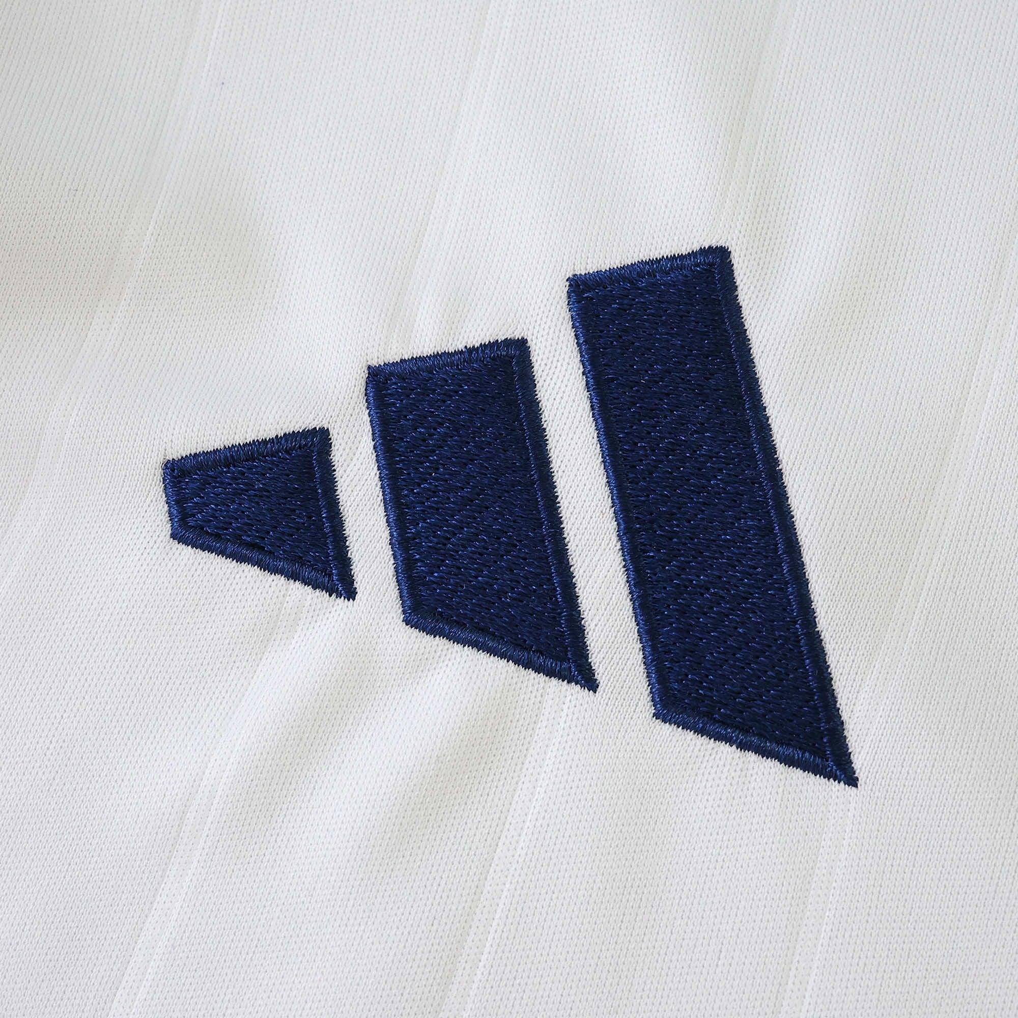 Al-Alami 25/26 Away Shirt - View 4