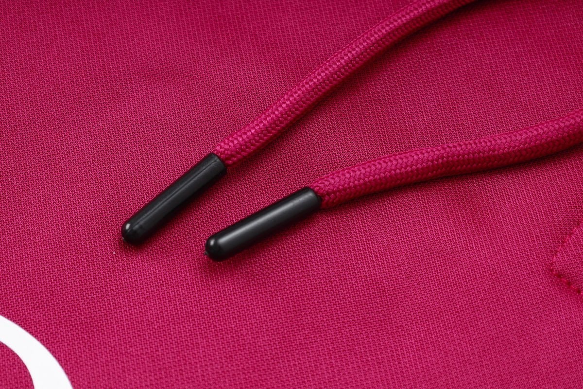 Tracksuit Kit - Detail