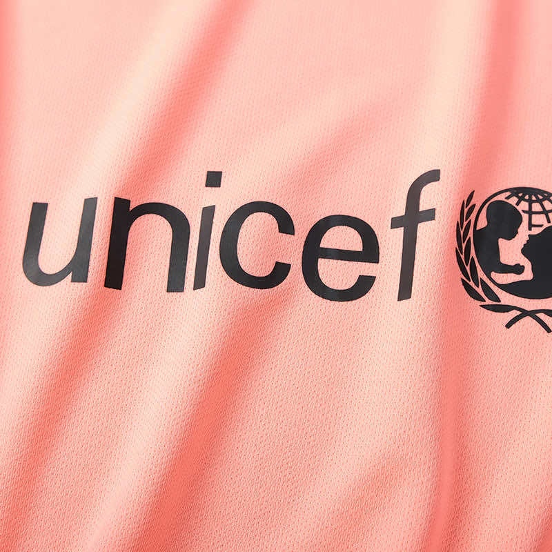 Retro Third 2018/19 Shirt - View 5