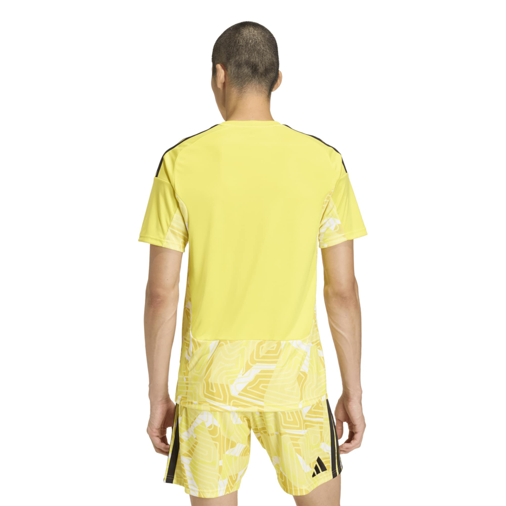 Goalkeeper 2 26/27 Shirt - Back On Model