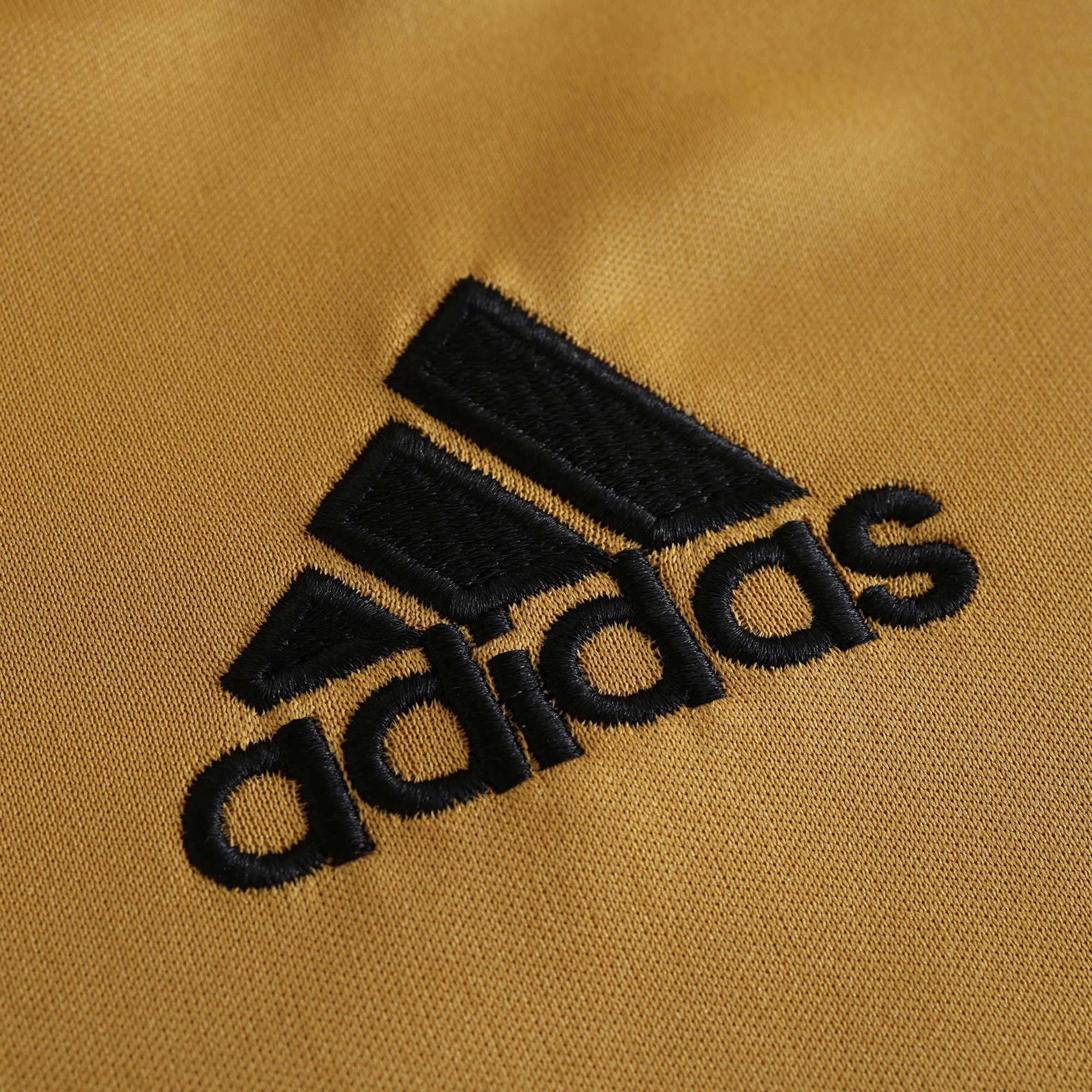Spain 2008 Retro Away Shirt - View 5