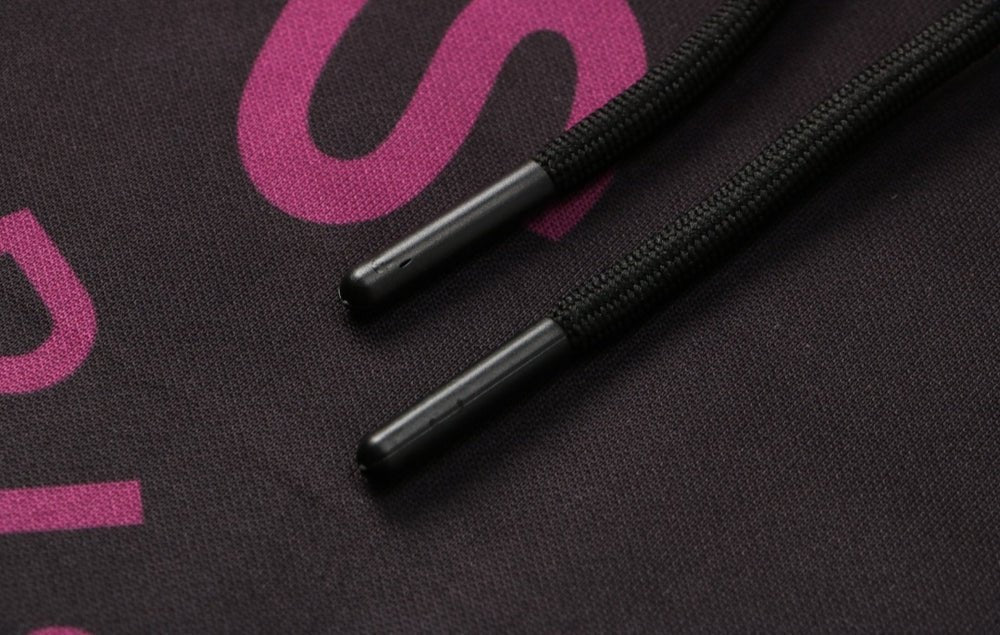 Tracksuit Kit - Detail