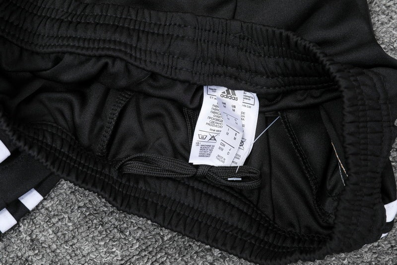 Special Edition Tracksuit Kit - Detail