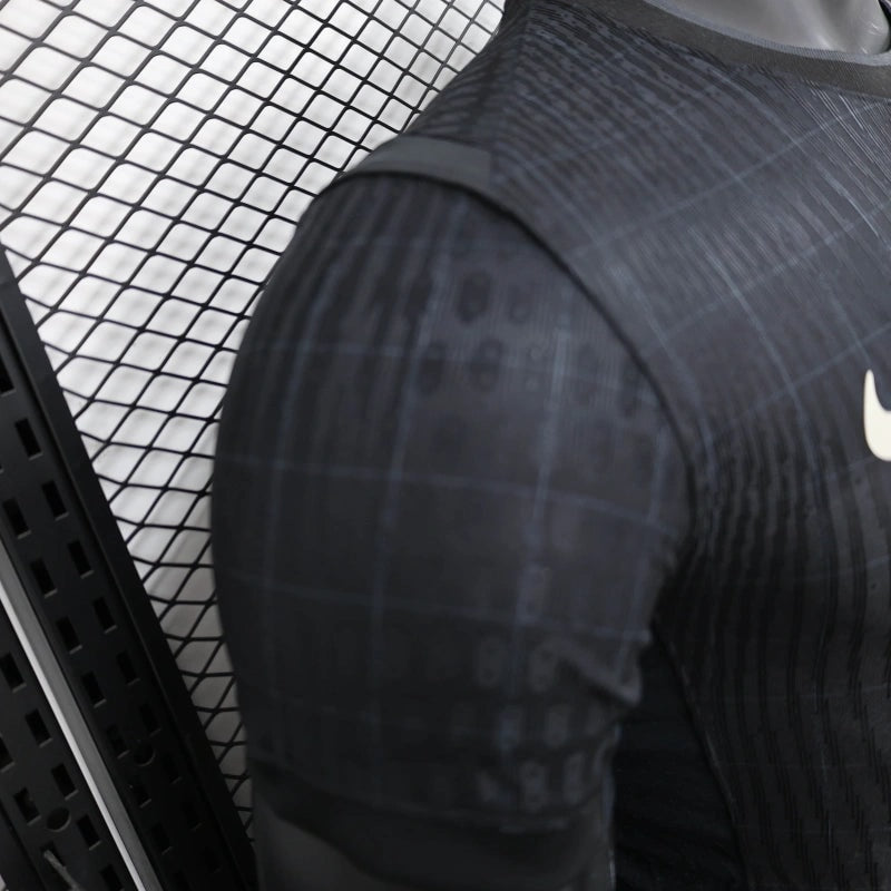 Away 25/26 Player Edition Shirt - View 10