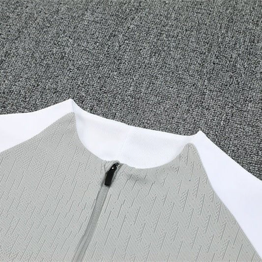 25/26 Tracksuit Kit - Detail