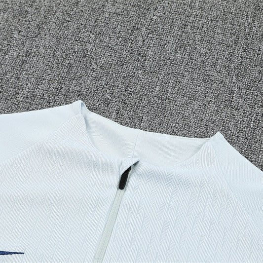 25/26 Tracksuit Kit - Detail