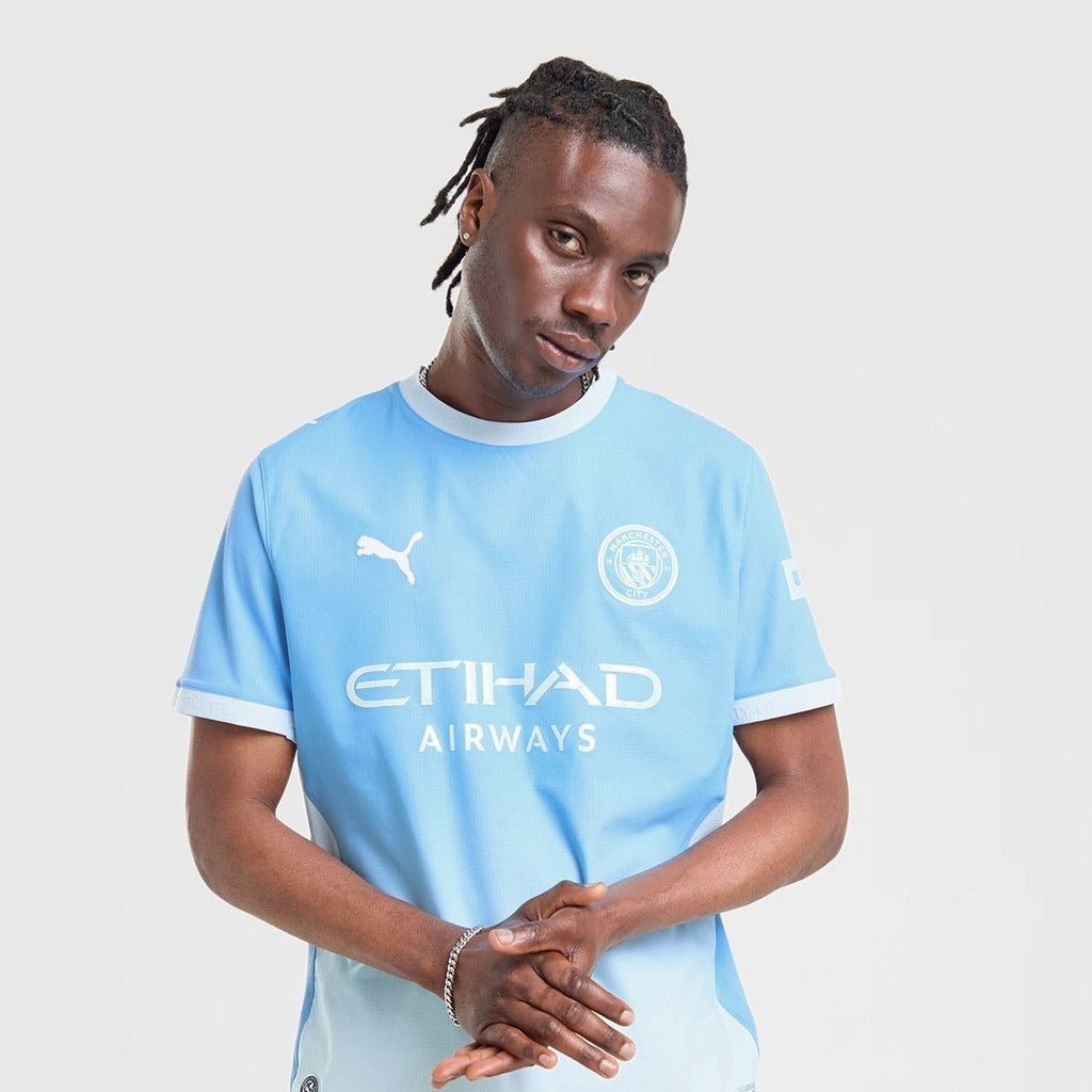 Home 26/27 Player Edition Shirt - Modeled