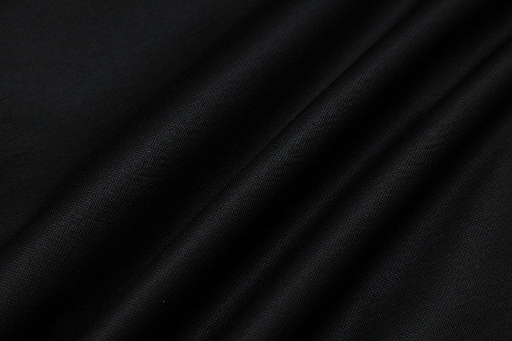 Tracksuit Kit - Detail
