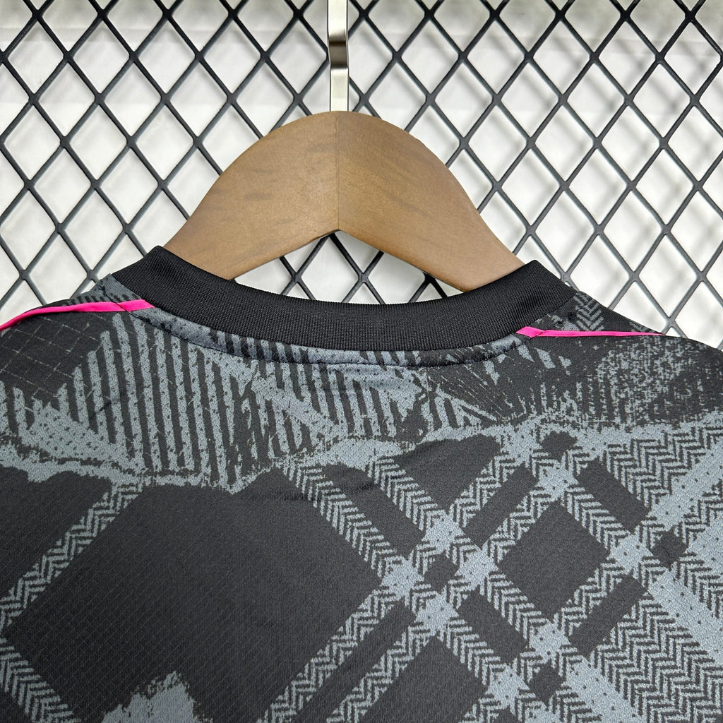 24/25 Away Kids Shirt - View 10