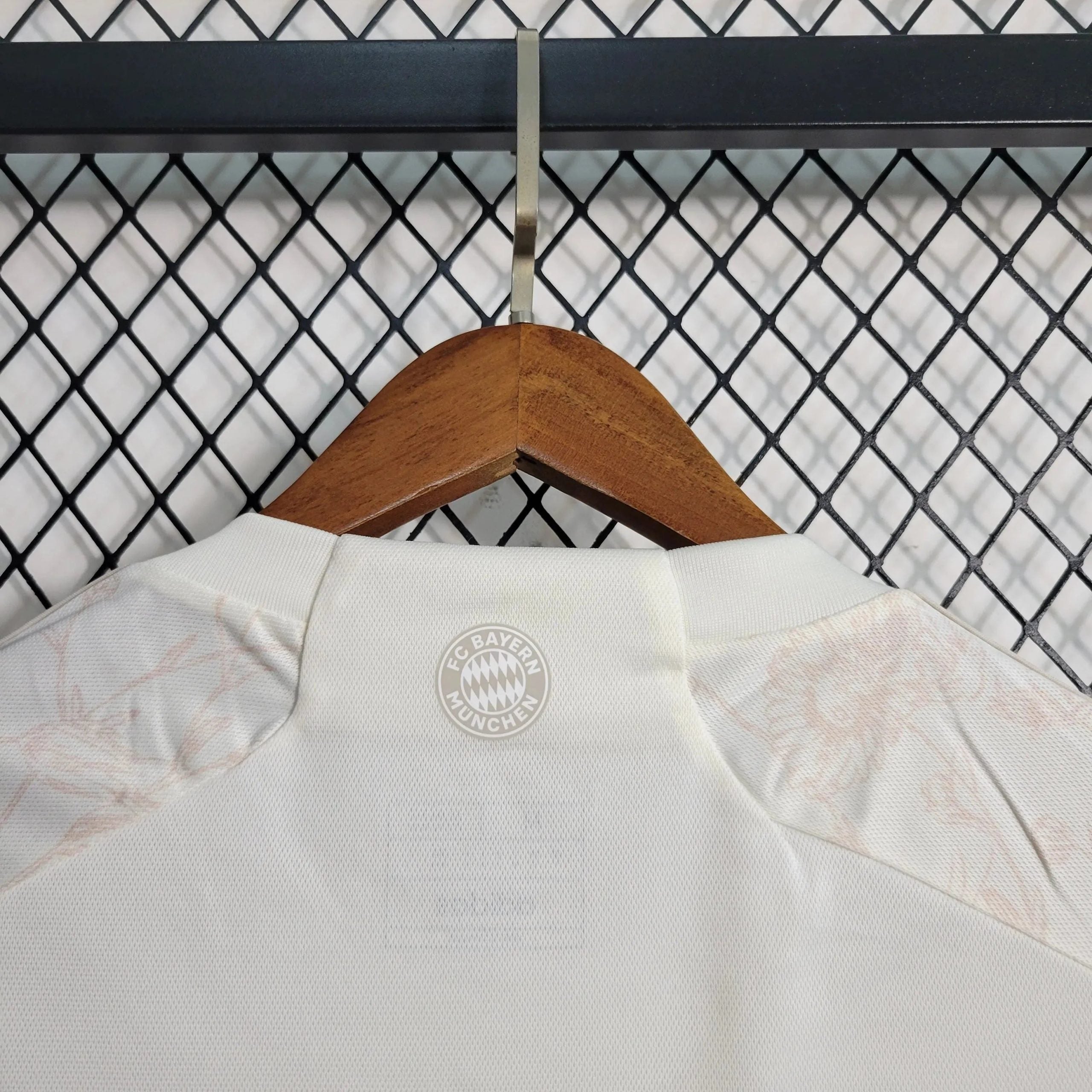 Away 23/24 Men’s Shirt