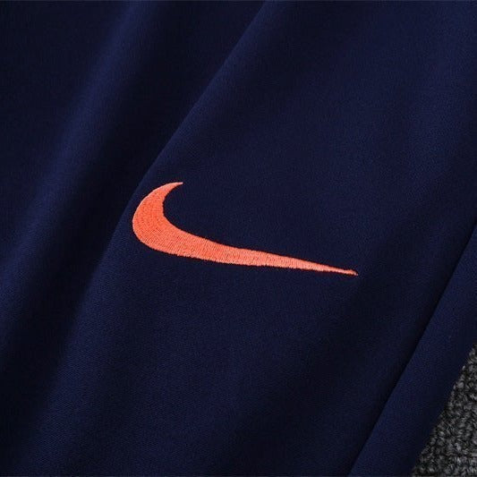 Home 24/25 Tracksuit Kit - Detail