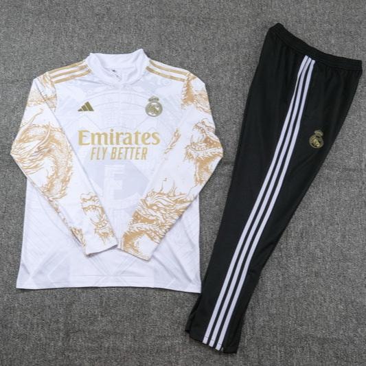 Special Edition Tracksuit Kit - Detail