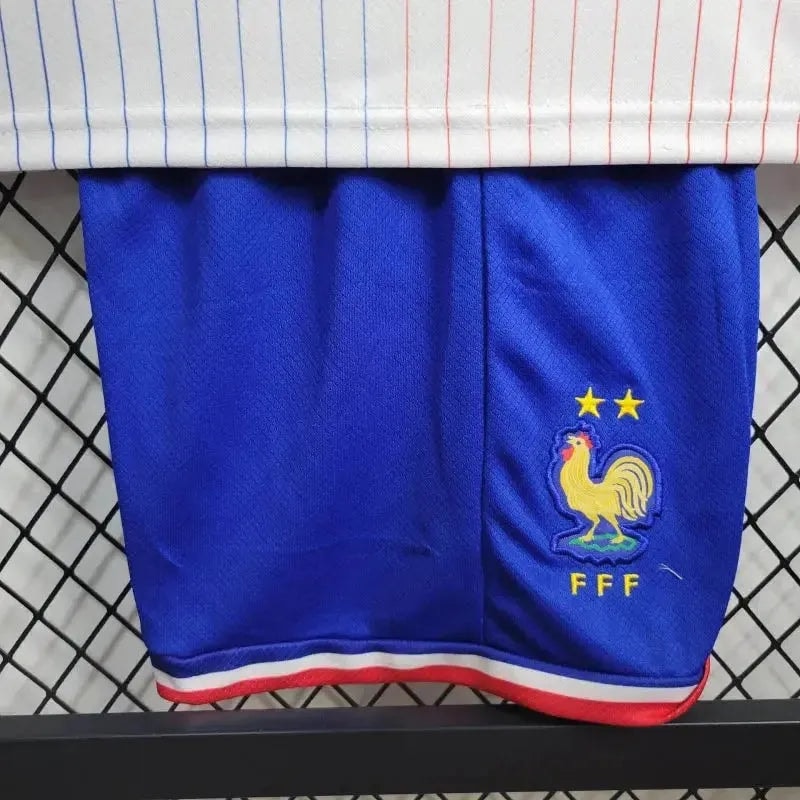 France 24/25 Away Kids Shirt - View 11