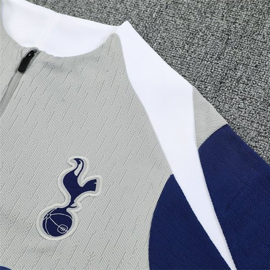 25/26 Tracksuit Kit - Detail