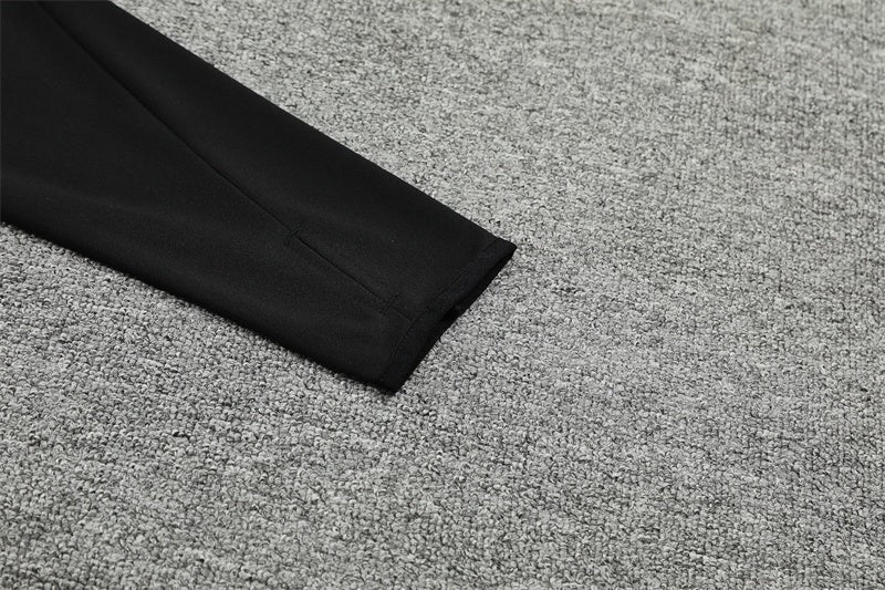 Special Edition Tracksuit Kit - Detail