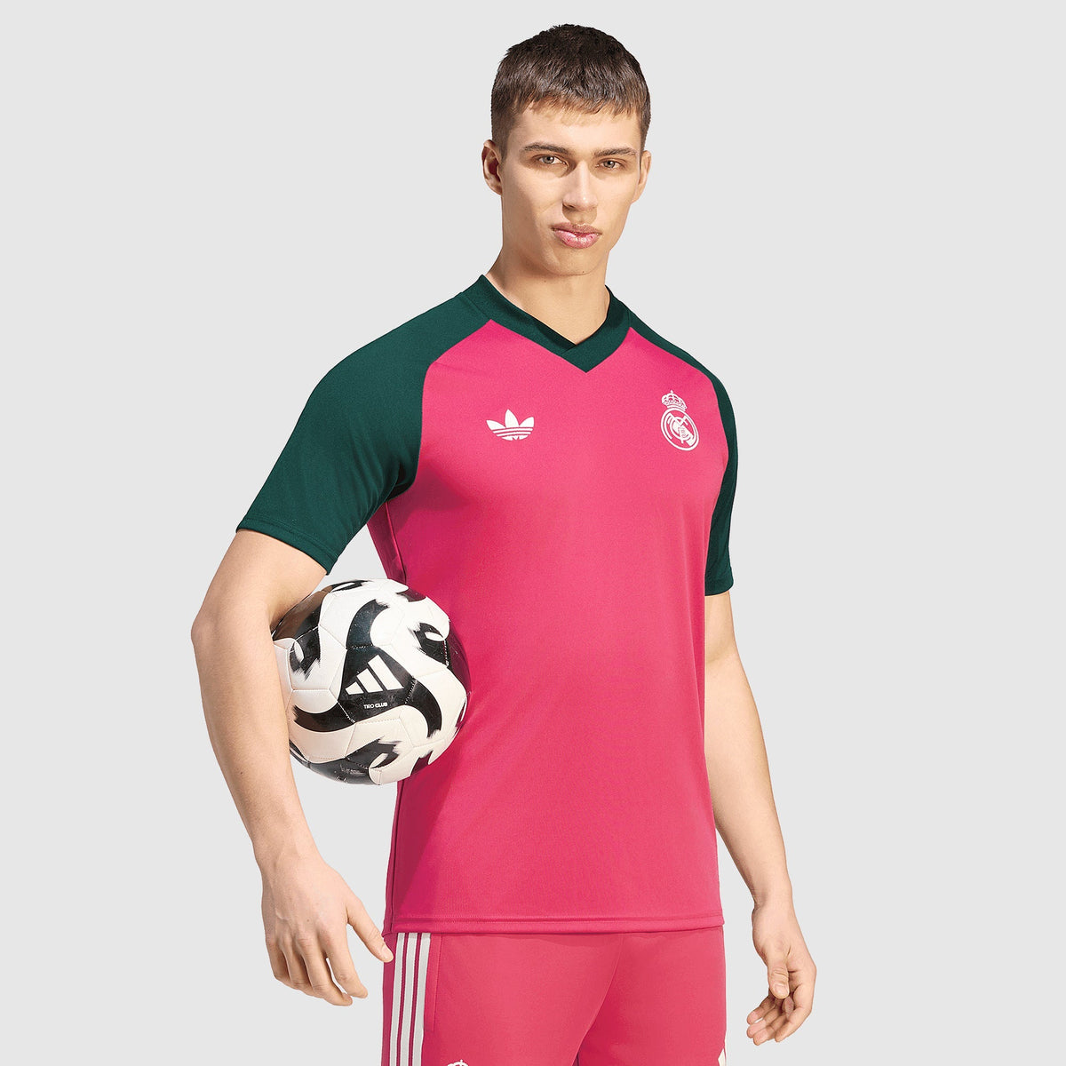 Pre-Match Away 26/27 Shirt - View 2