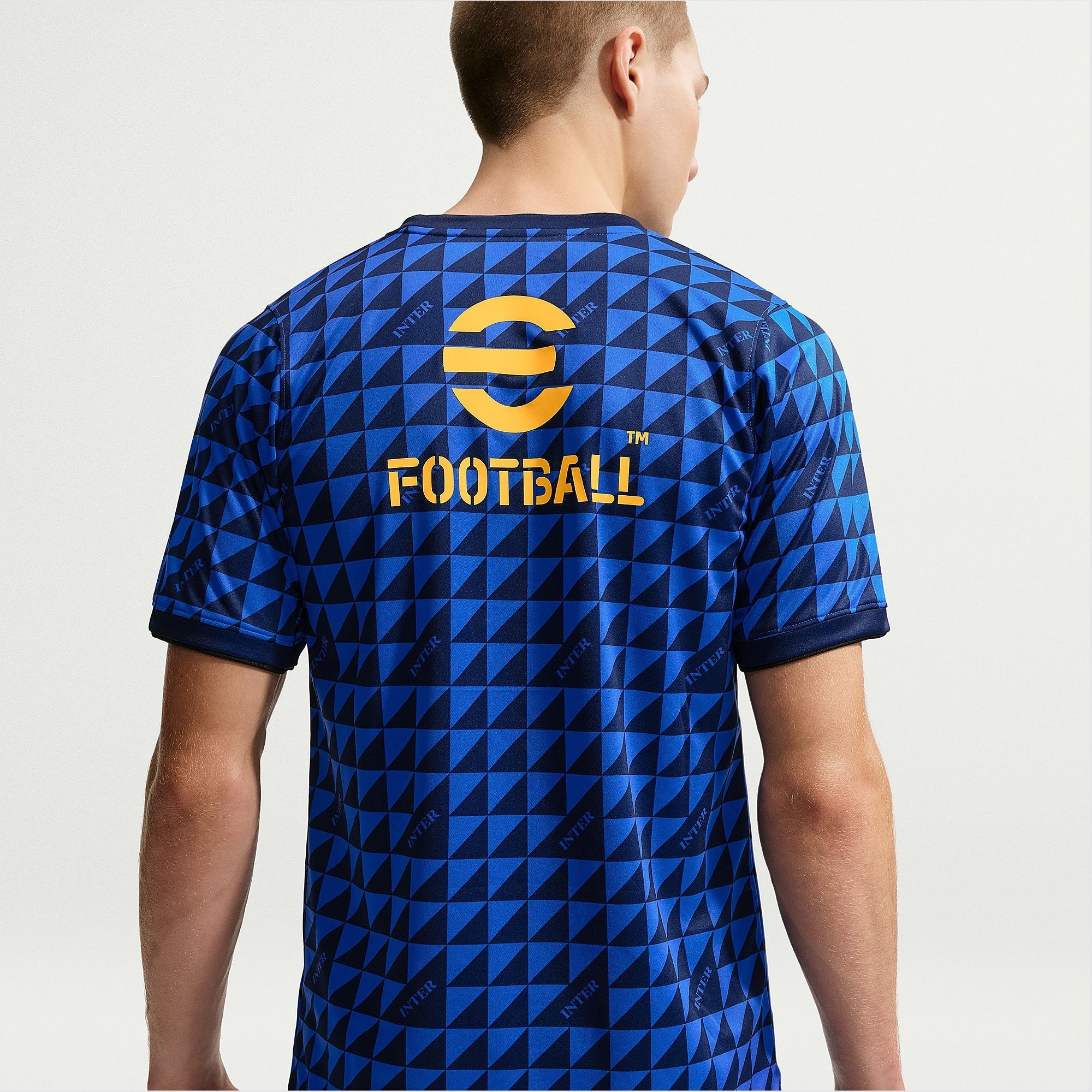Pre-Match 26/27 Shirt - Detail