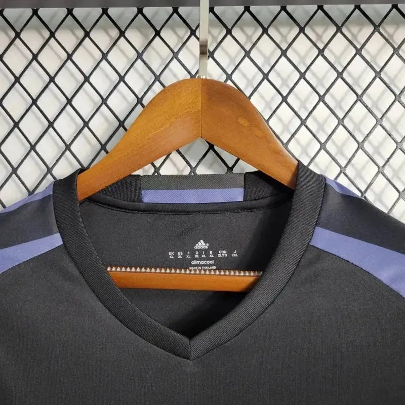 Retro Away 2016/17 Long Sleeve Shirt - View 9
