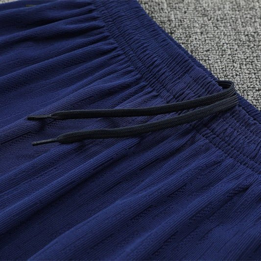 Special Edition Tracksuit Kit - Detail