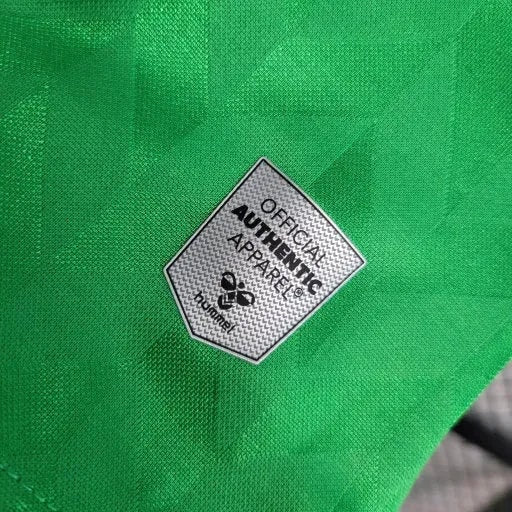 Béticos 23/24 Away Shirt - View 8
