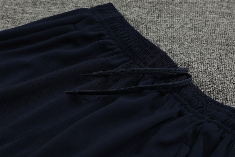 Special Edition Tracksuit Kit - Detail