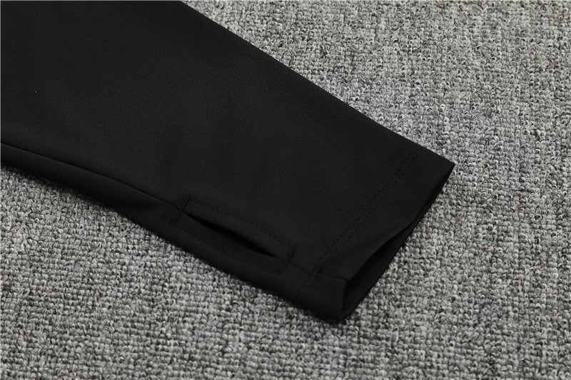 Special Edition Tracksuit Kit - Detail