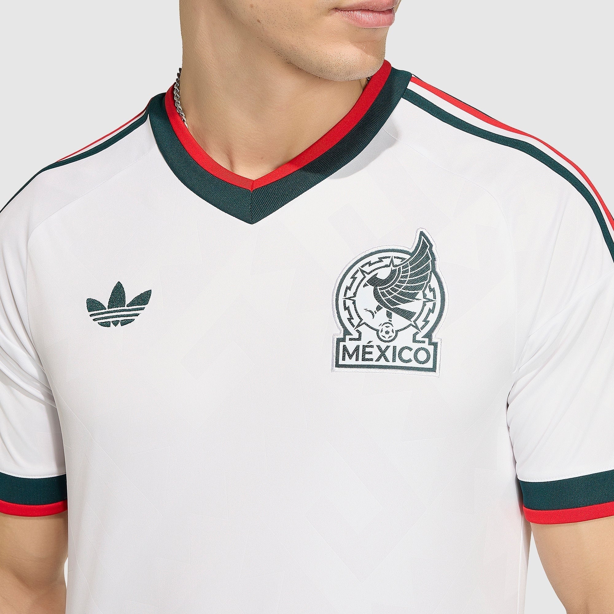 Away 26/27 Men's Shirt - Club Crest