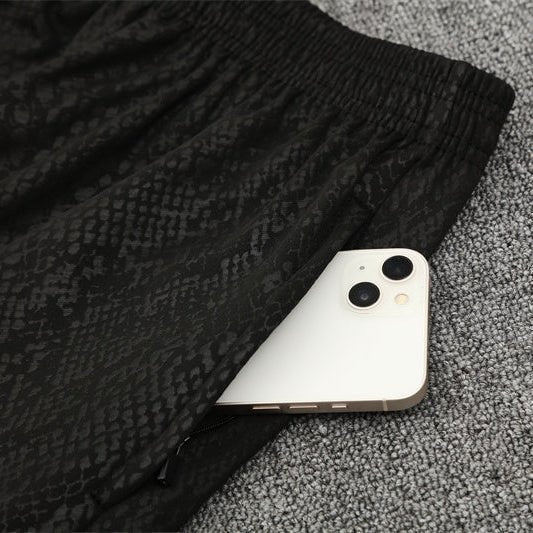 Special Edition Tracksuit Kit - Detail