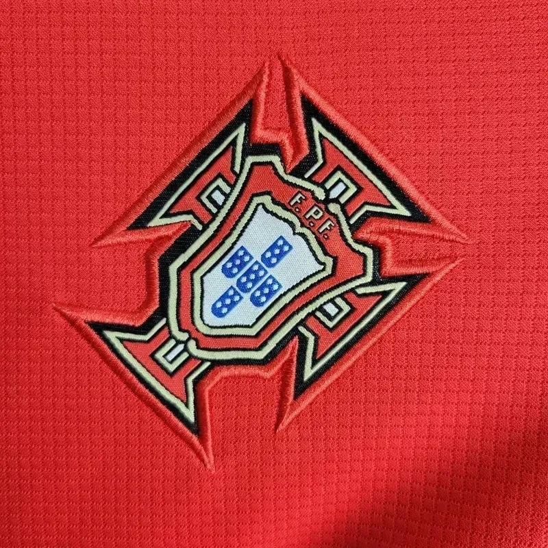 Portugal 24/25 Home Women's Shirt - View 6