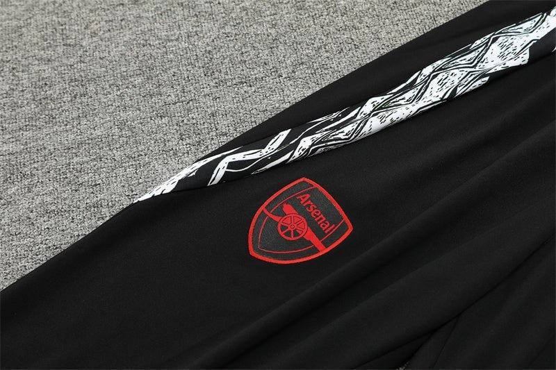 Away 24/25 Tracksuit Kit - Detail