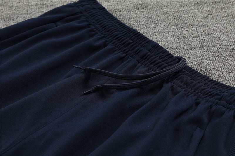Special Edition Tracksuit Kit - Detail
