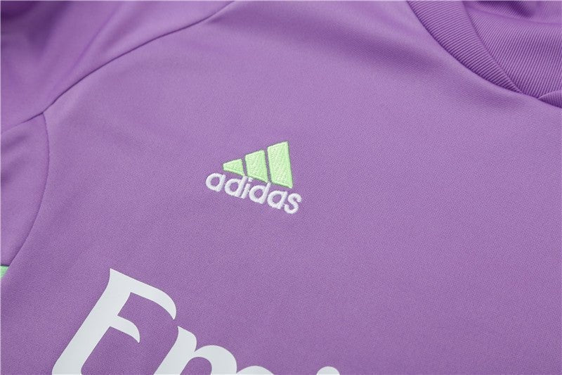 Special Edition Tracksuit Kit - Detail