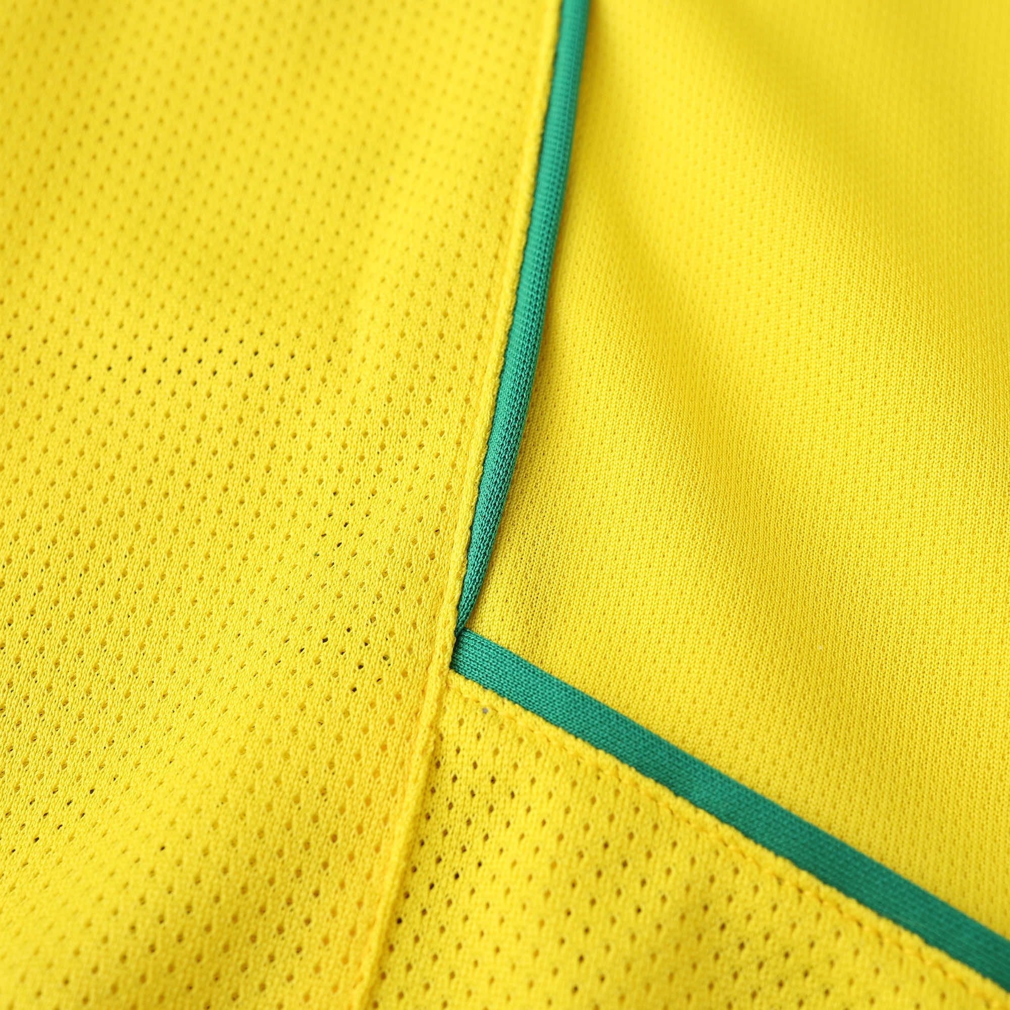 Brazil 2004 Retro Home Shirt - View 7