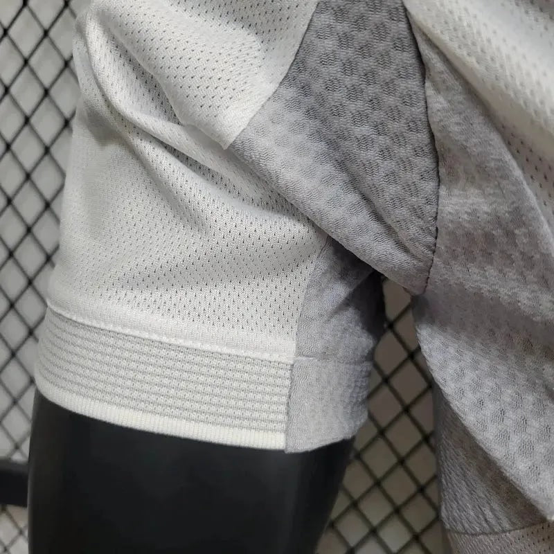 Home 25/26 Player Edition Shirt - View 11