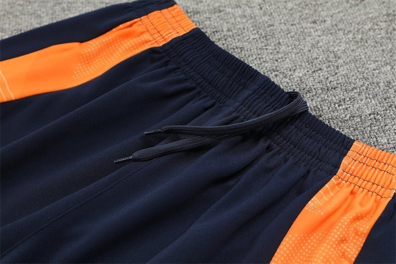 Special Edition Tracksuit Kit - Detail