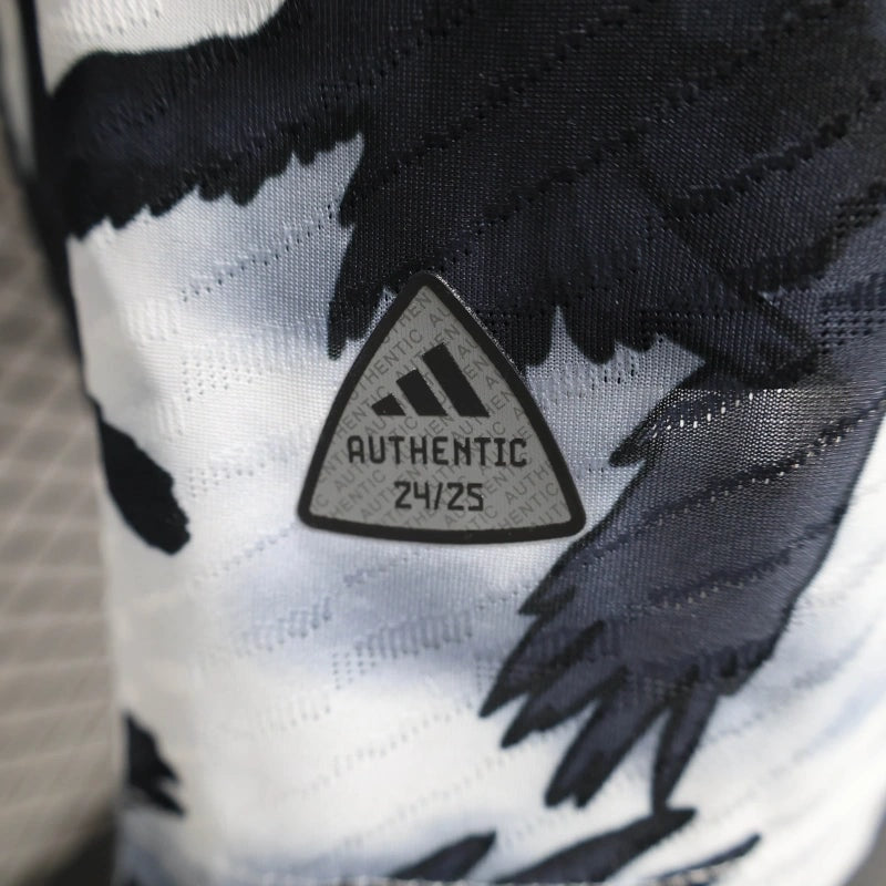 Japan Itachi Uchiha 24/25 Shirt - View 9