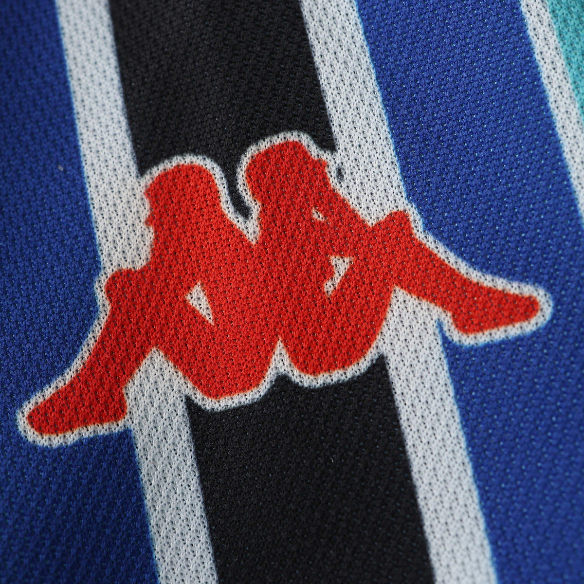 Retro Away 1996/97 Shirt - View 7