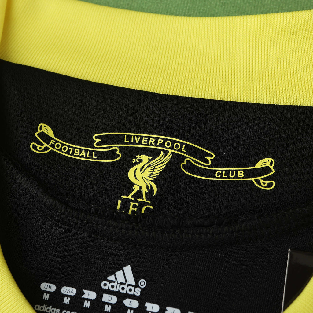 2010/11 Retro Third Shirt - View 6