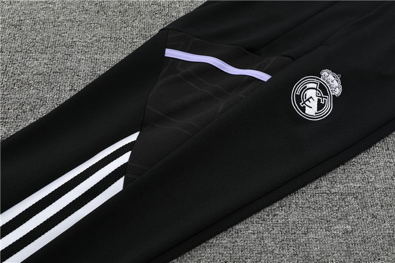 Special Edition Tracksuit Kit - Detail