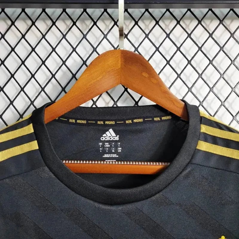 Retro Away 2011/12 Long Sleeve Shirt - View 9