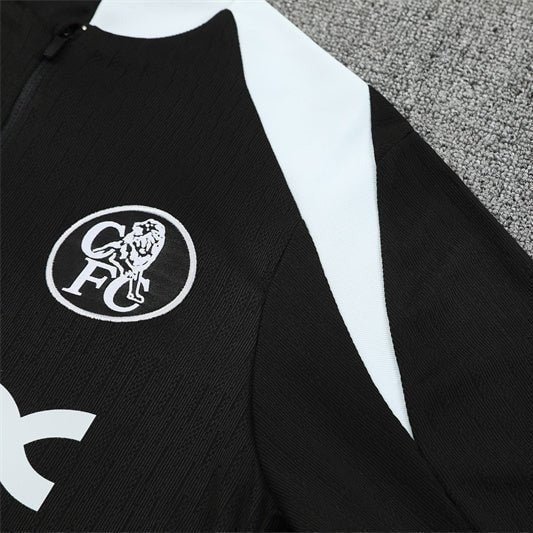 25/26 Tracksuit Kit - Detail