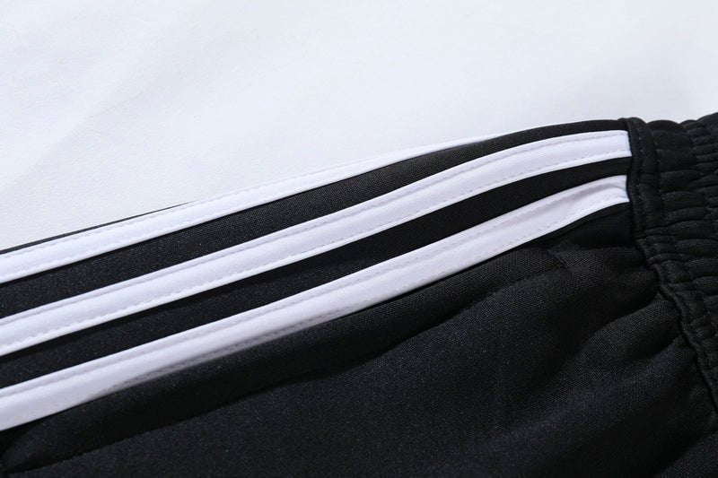 Special Edition Tracksuit Kit - Detail