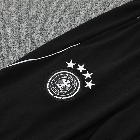 Training 25/26 Tracksuit Kit - Detail