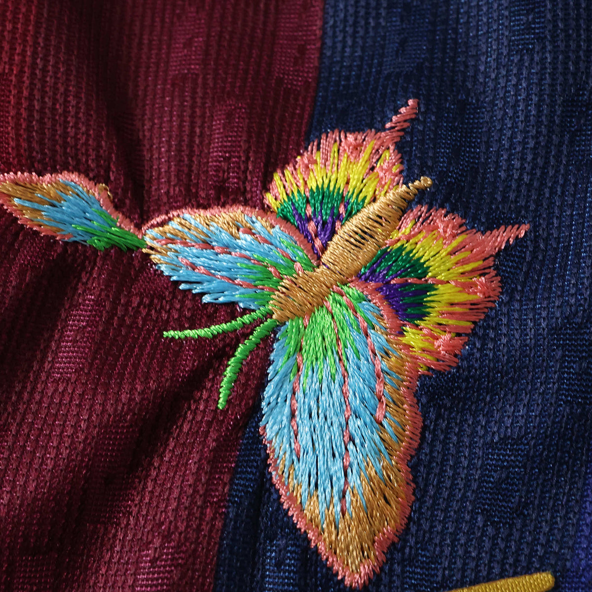 Embroidered Home 26/27 Player Edition Shirt - View 4