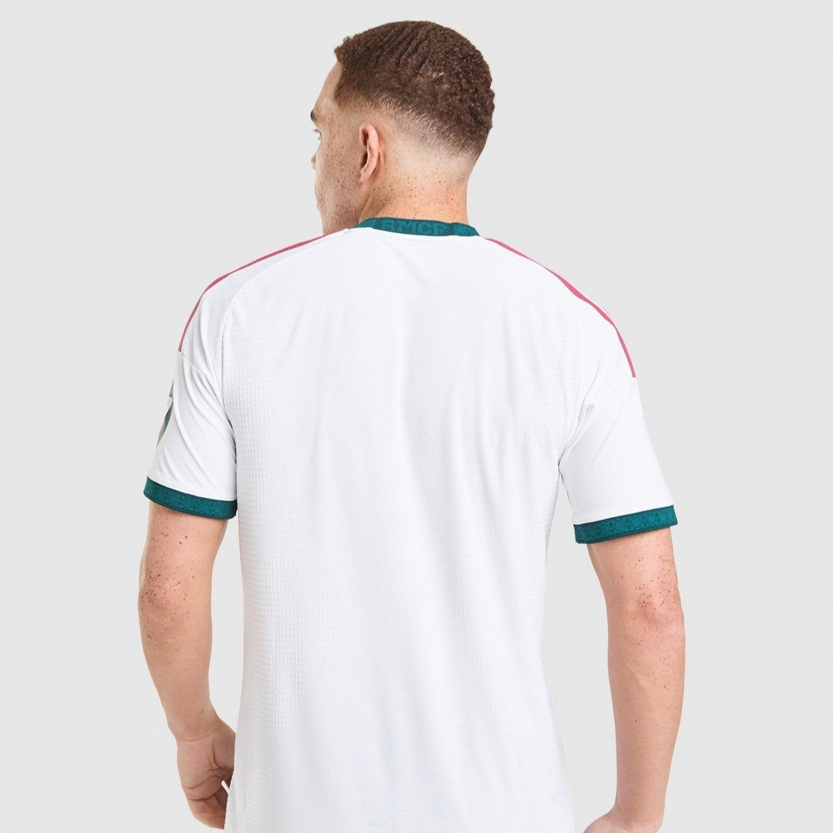 Home 26/27 Player Edition Shirt - Model Back