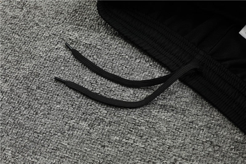 Special Edition Tracksuit Kit - Detail